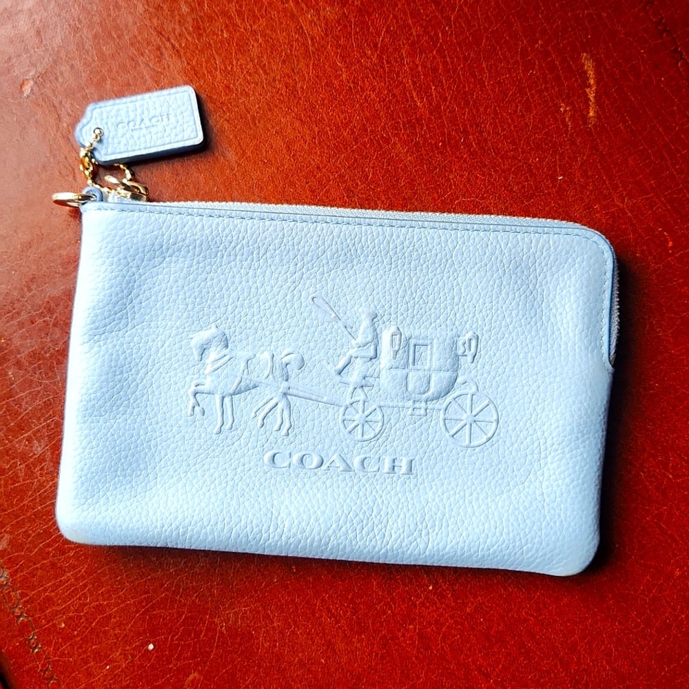 Coach wristlet wallet